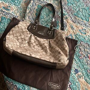 Coach Signature Ashley bag